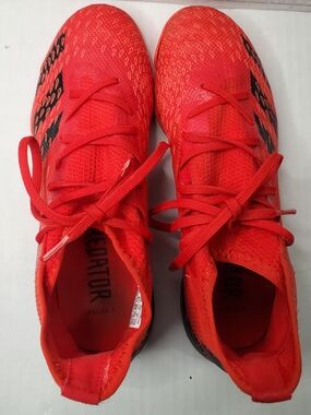 adidas Predator Red Sneakers With Black Accents Mens 7